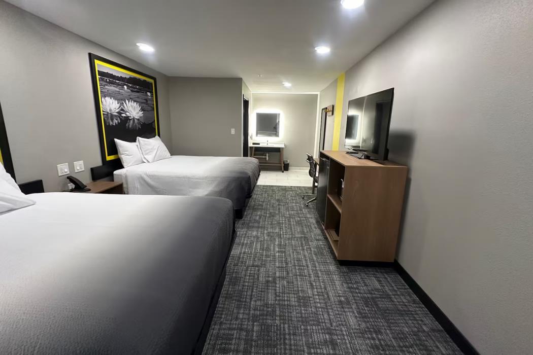 super 8 by wyndham lubbock airport