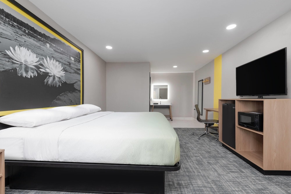 super 8 by wyndham lubbock airport