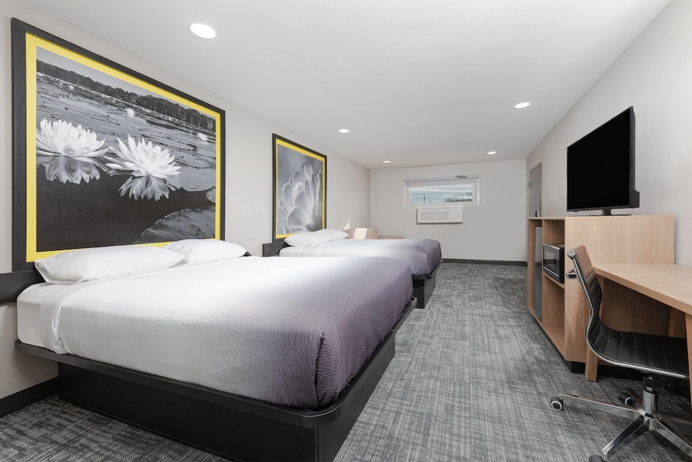 super 8 by wyndham lubbock airport