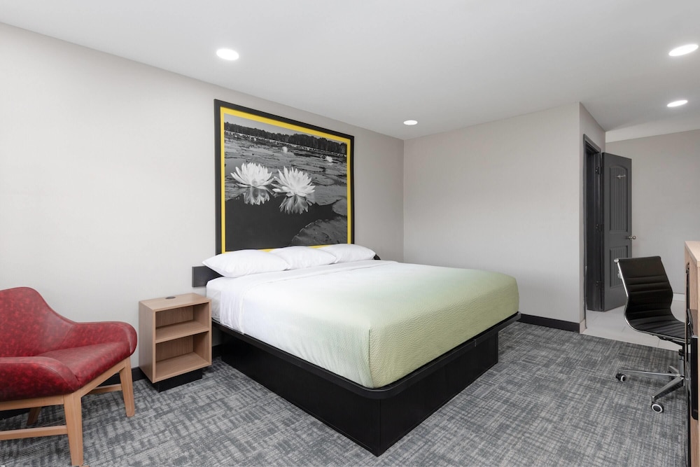 super 8 by wyndham lubbock airport