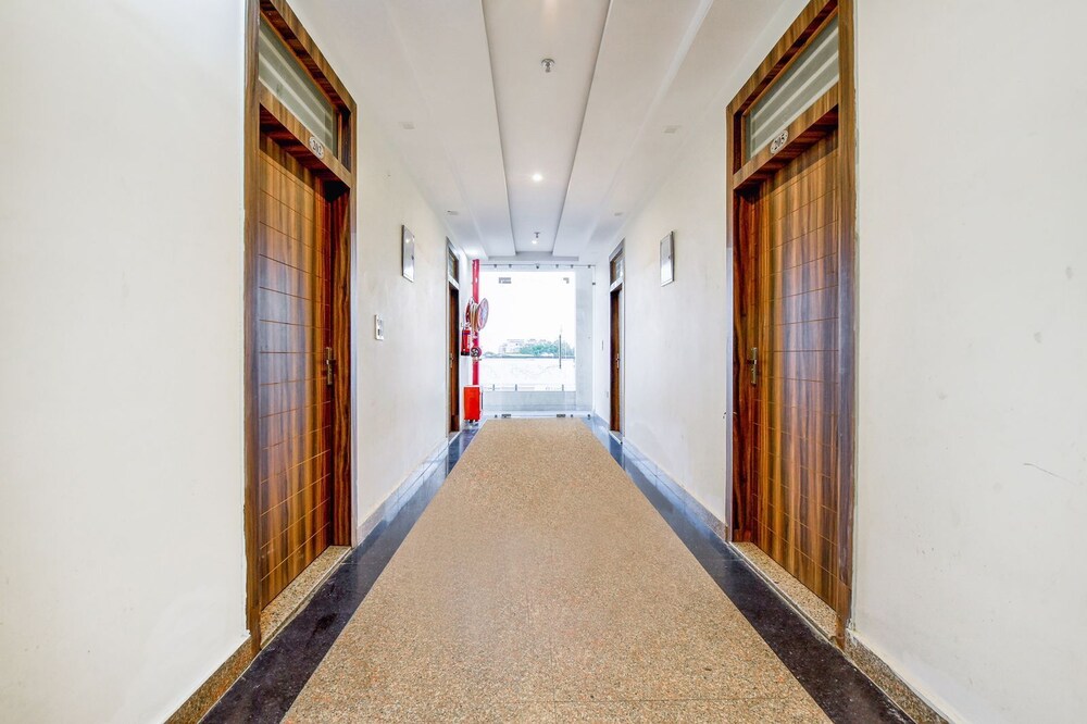 hotel kalyan and banquets