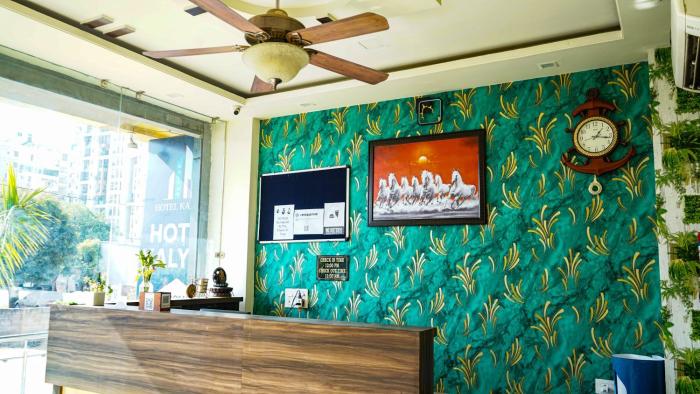 hotel kalyan and banquets
