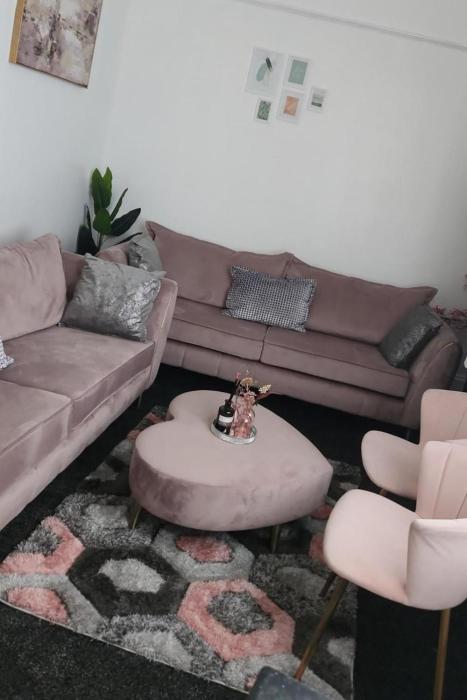 wolverhampton city centre 1 bed flat sleeps 3