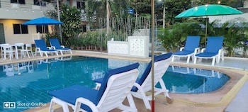 Dj Residency And Pool Party,,3 star