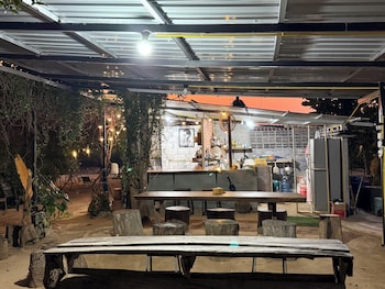 baan plai laem homestay