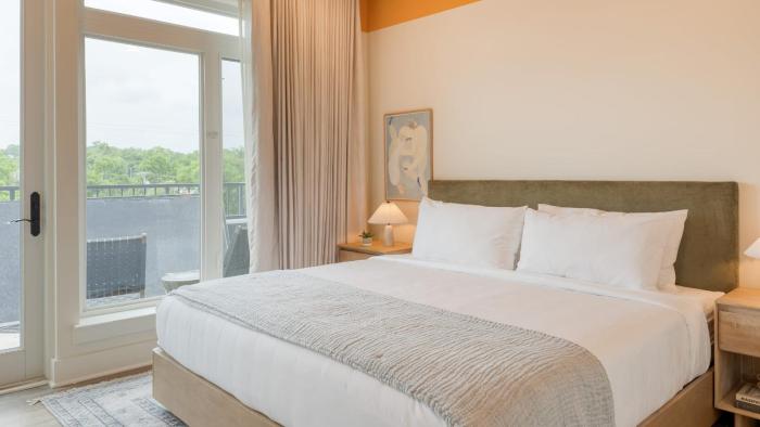 the gilmore an avantstay hotel