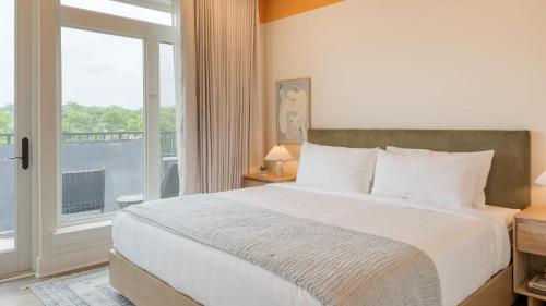 the gilmore an avantstay hotel