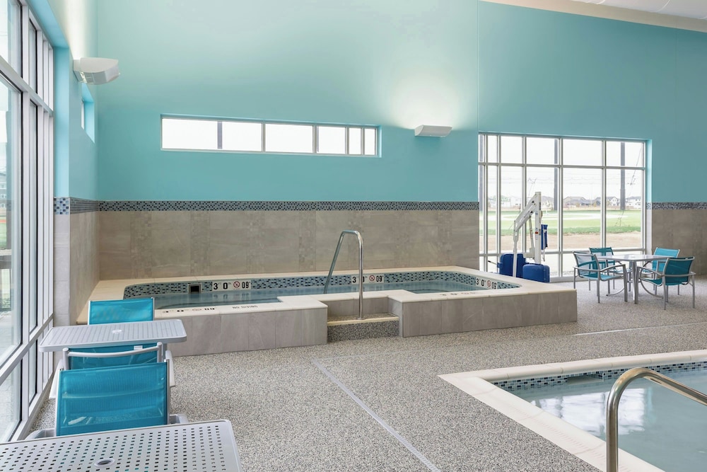 springhill suites by marriott fargo