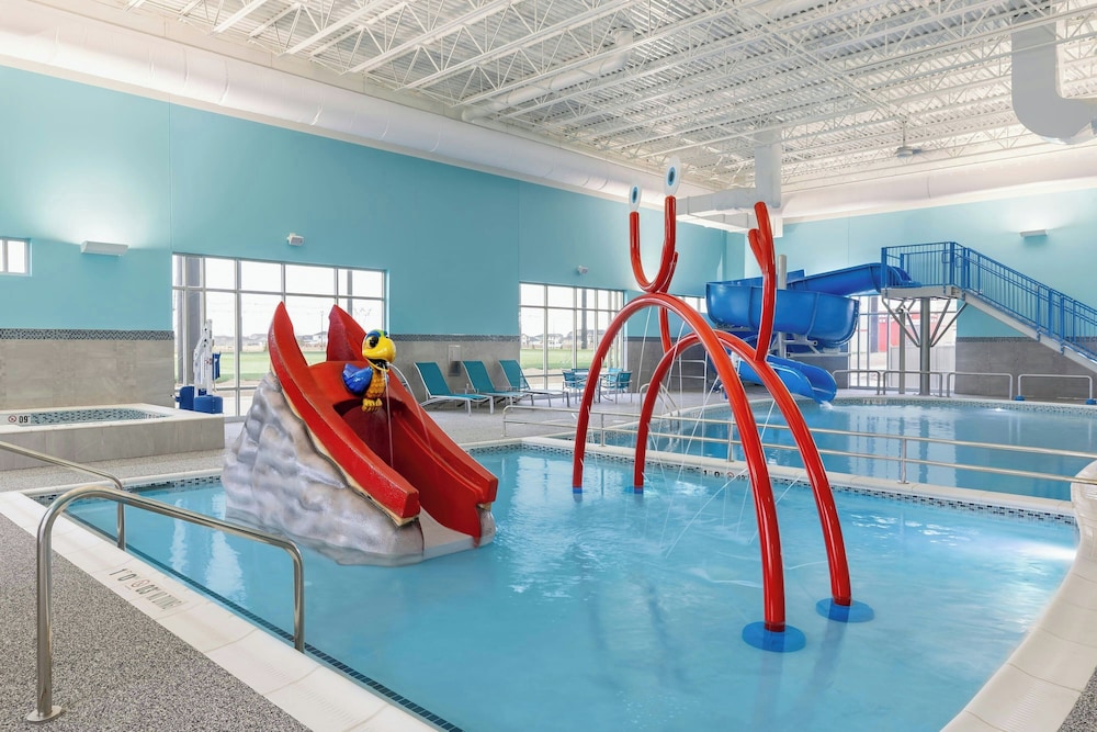 springhill suites by marriott fargo