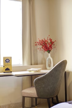 saltstayz select golf course road