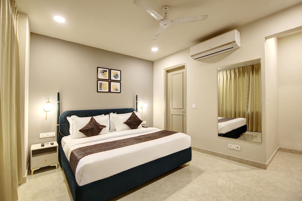 saltstayz select golf course road