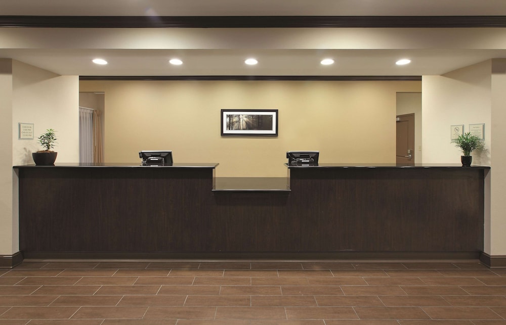 la quinta inn and suites by wyndham memphis wolfchase