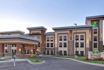 la quinta inn and suites by wyndham memphis wolfchase