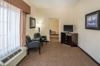 la quinta inn and suites by wyndham memphis wolfchase