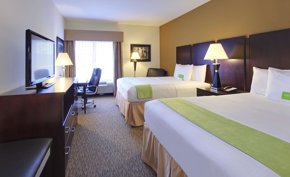 la quinta inn and suites by wyndham memphis wolfchase