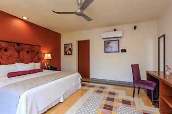 art 57 hotel adults only