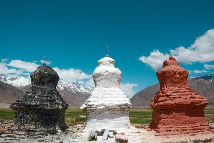 the village resort ashuna