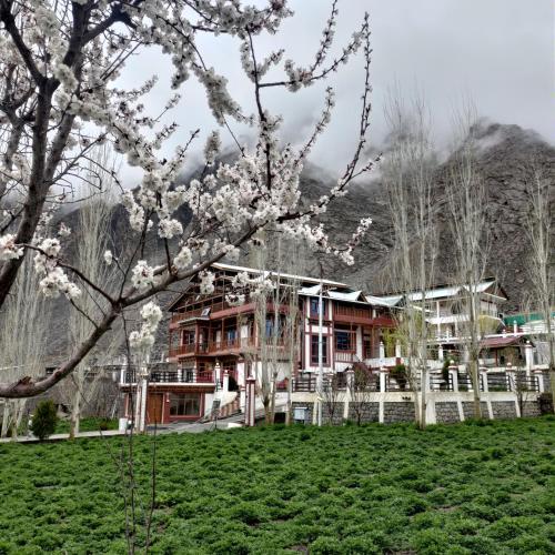 The Village Resort Ashuna,,3 star