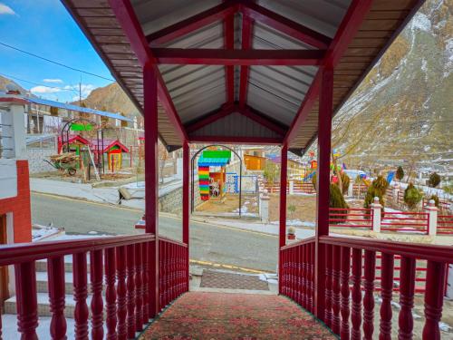 the village resort ashuna