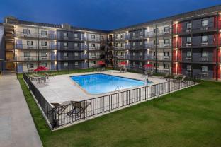ramada by wyndham kenner new orleans airport south