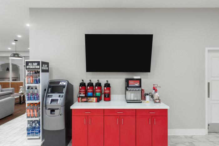 ramada by wyndham kenner new orleans airport south