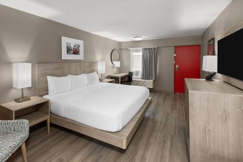 ramada by wyndham kenner new orleans airport south