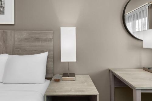 ramada by wyndham kenner new orleans airport south