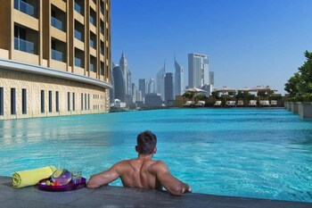 paradise view holiday homes l l c