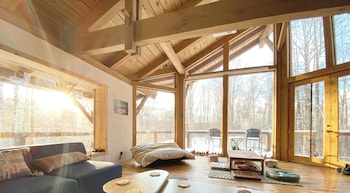 The Arete Hotel,,2 star