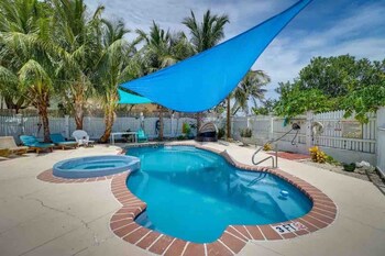 Atlantic View Luxury Villa With Pool,,4 star