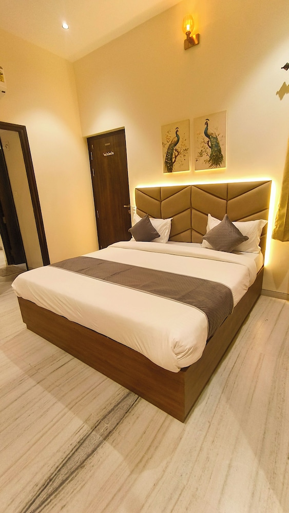 2 btk terrace retreat by lavanya