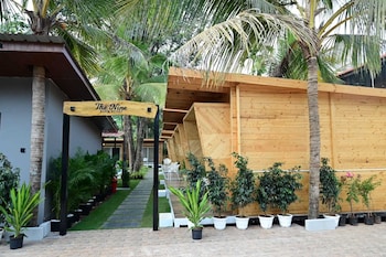 the nine beach resort patnem goa