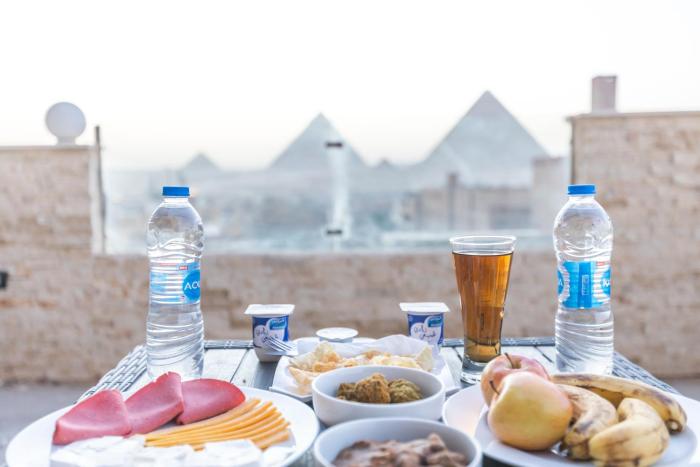 experieance pyramids view
