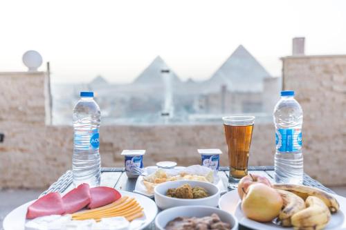 experieance pyramids view