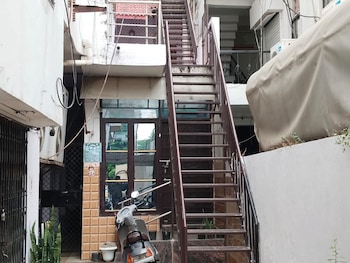 mothers homestay by grb