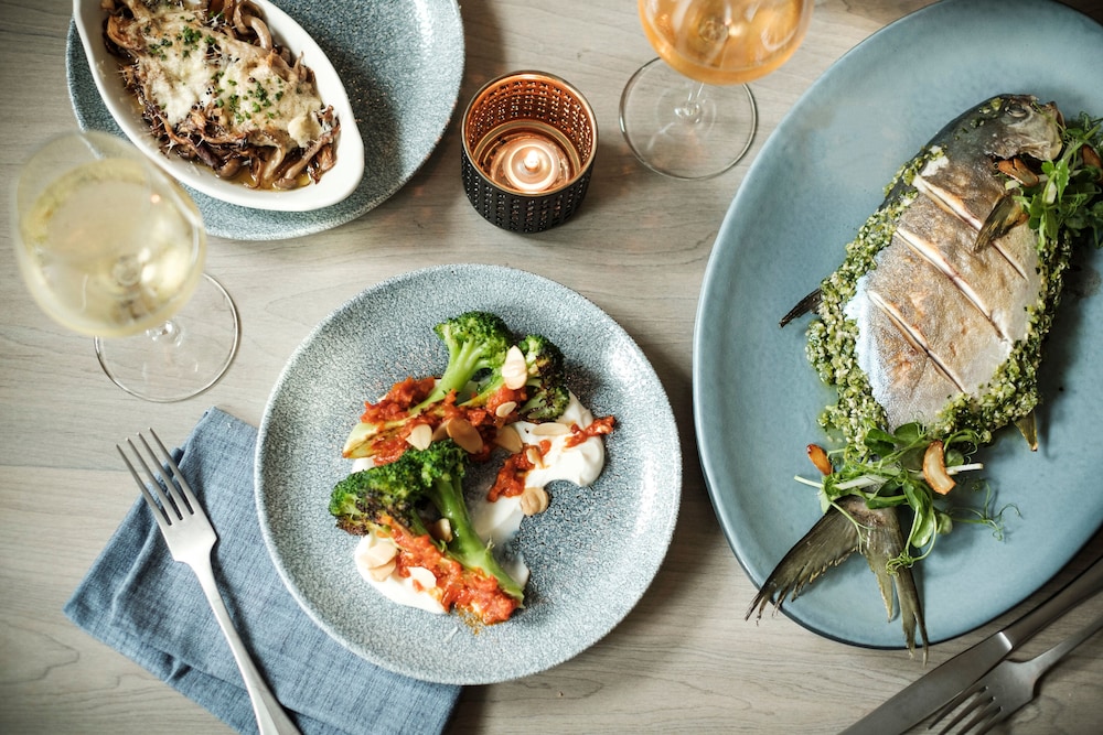 kimpton anglers hotel by ihg