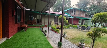 Corbett Sunrise India Homestay By Eiyuu Hotels,,3 star