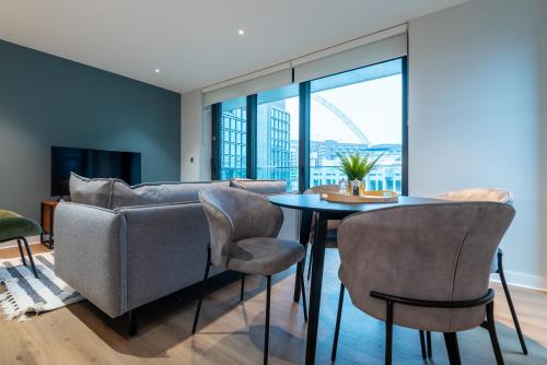 alto apartment prime location