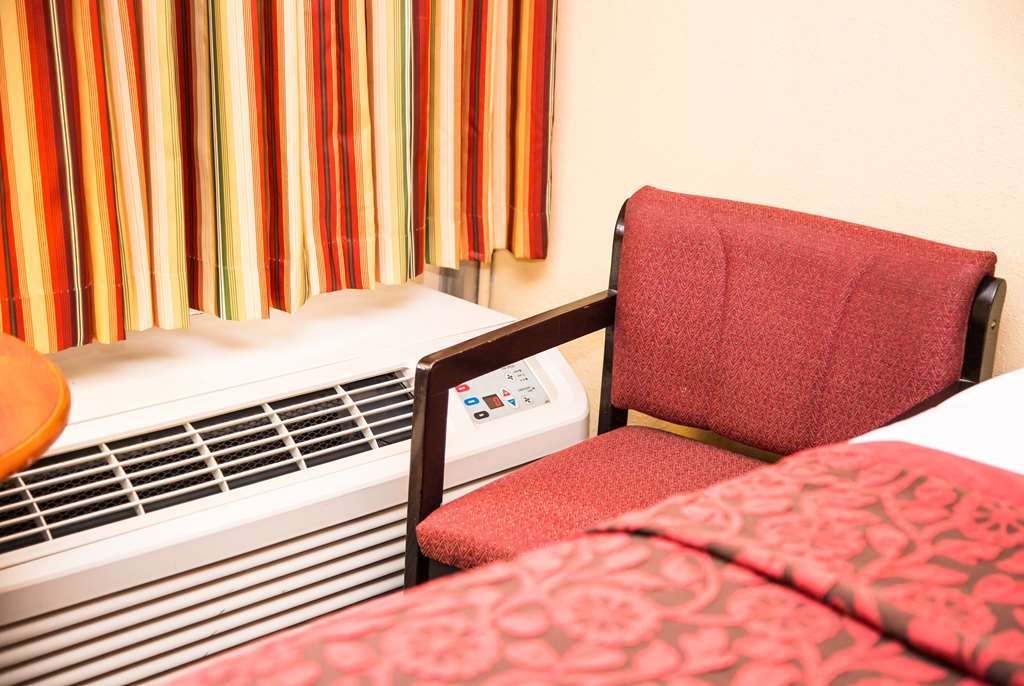 days inn by wyndham alexandria south