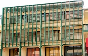 the city yaowarat hostel