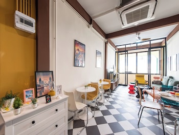 the city yaowarat hostel