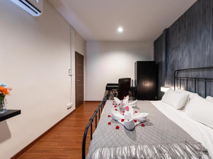 the city yaowarat hostel