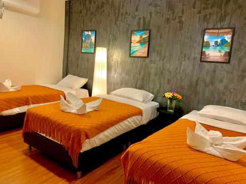 the city yaowarat hostel