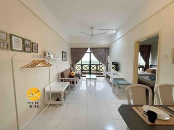 Melaka Mahkota Unit,,4 star