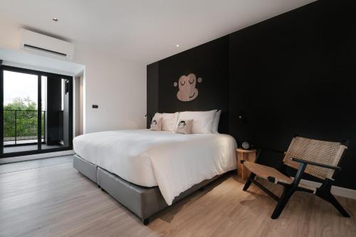 blu monkey hub and hotel bangtao beach phuket