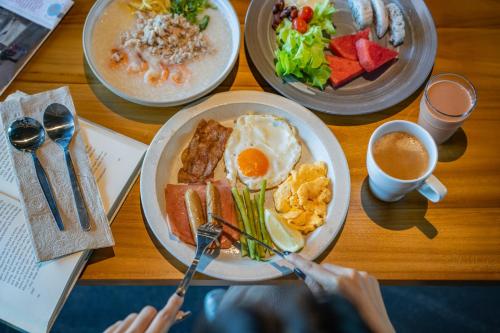 blu monkey hub and hotel bangtao beach phuket