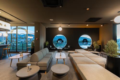 blu monkey hub and hotel bangtao beach phuket