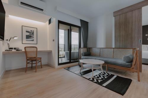 blu monkey hub and hotel bangtao beach phuket