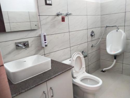 Mount Vista Leh,,3 star