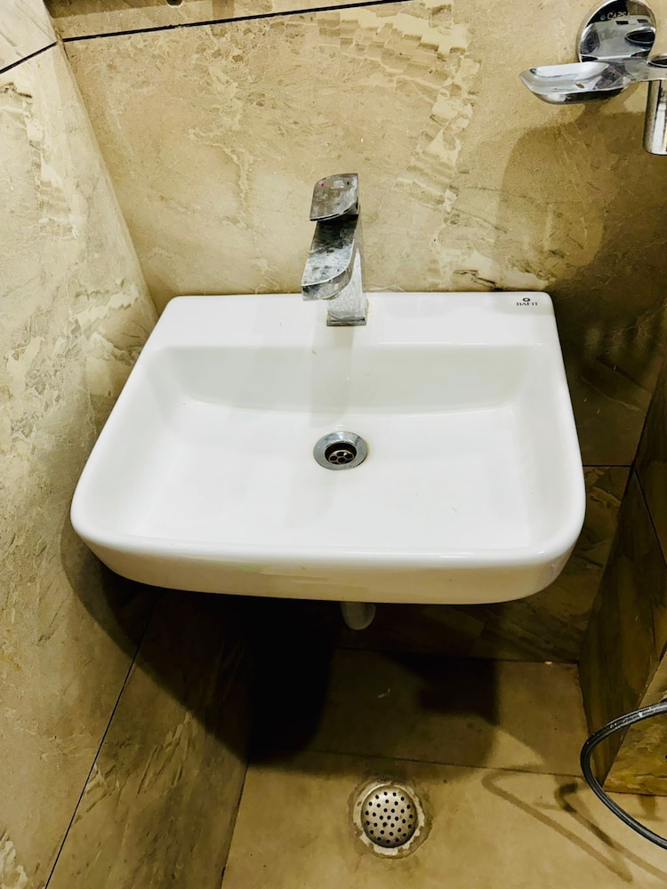 hotel prince inn by dsy hospitality